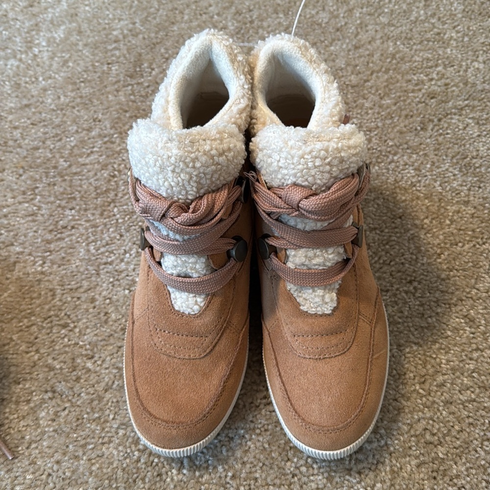 Sorel Out and About Cozy tawny sea salt waterproof boot shoe pull on 7.5 9.5 - Picture 3 of 11